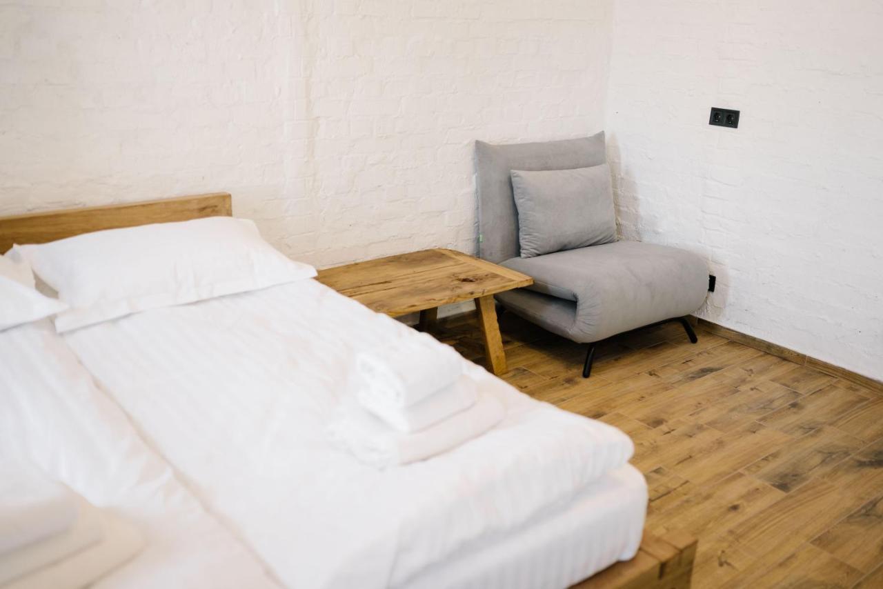 Hotel Dynasty Kamenets-Podolsk Eksteriør bilde
